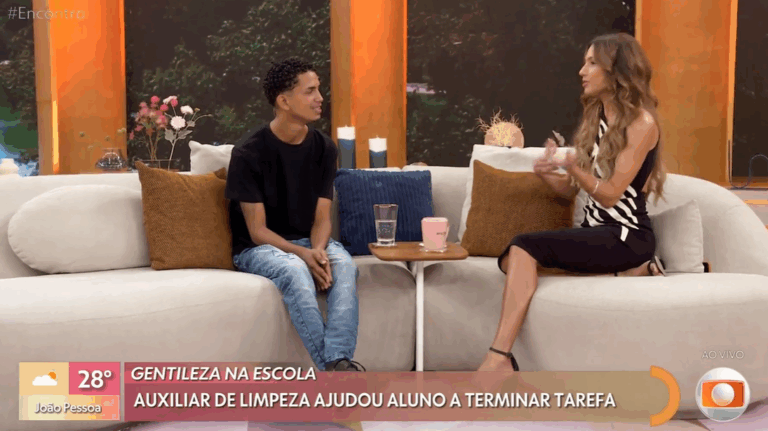 Jovem maranhense que repercutiu nas redes sociais ajudando aluno emociona no Encontro com Patrícia Poeta