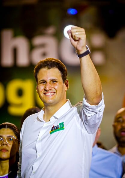 Com alta nas pesquisas, Orleans anuncia pré-candidatura ao governo do Maranhão