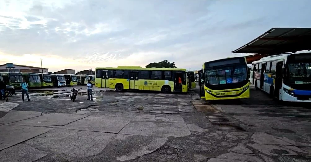 Greve dos rodoviários entra no quarto dia e mantém transporte público paralisado em São Luís