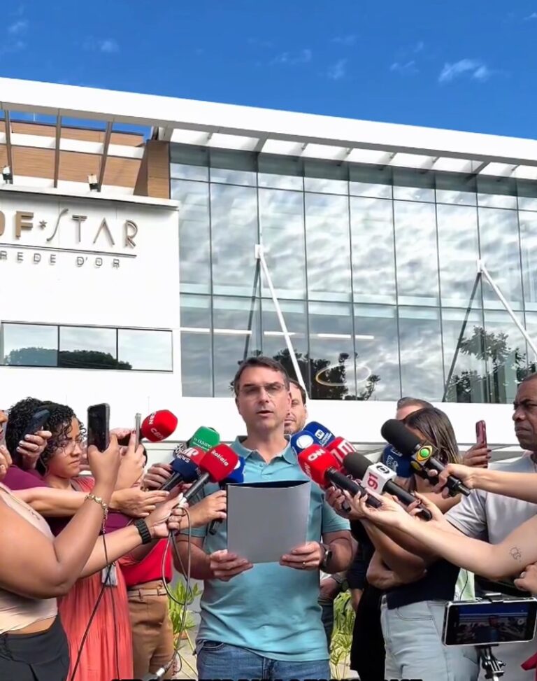 Flávio: encontro com Vorcaro após prisão foi para encerrar participação em filme de Bolsonaro