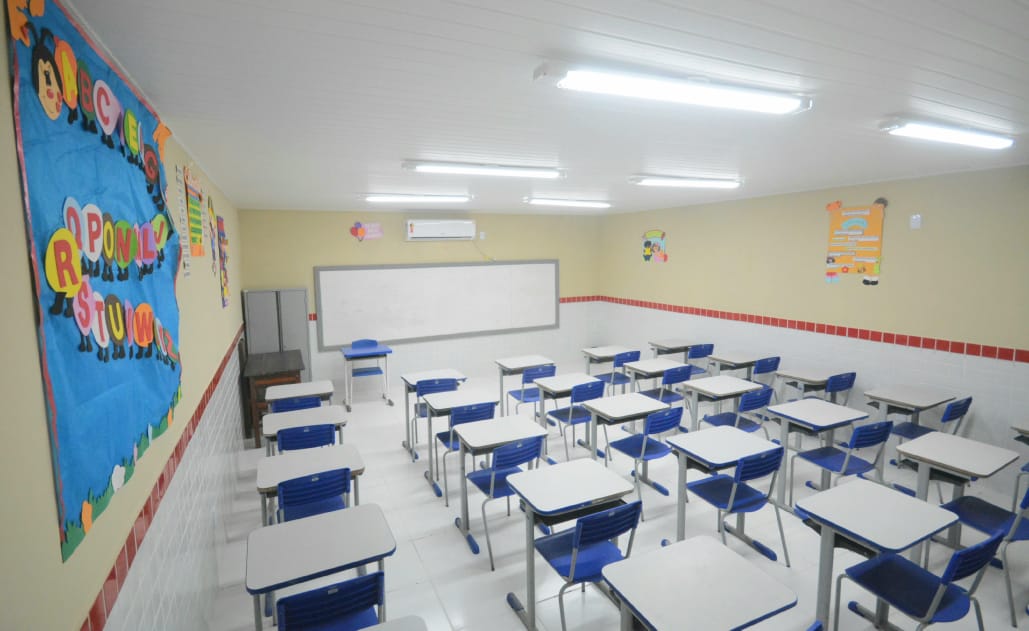 MPMA mira esquema de servidores que teriam pago substitutos para trabalhar em escolas