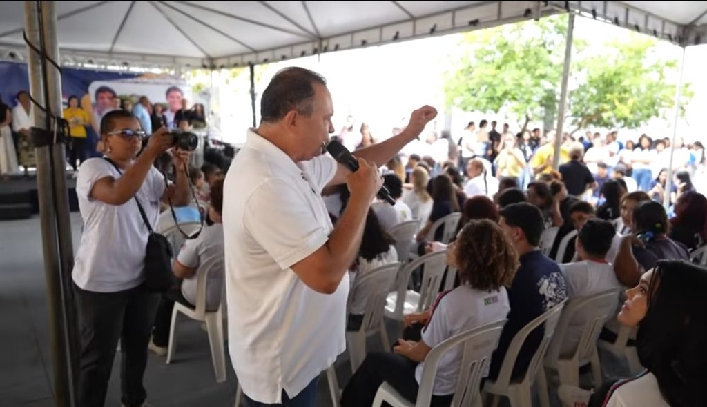 Brandão garante Passe Livre para 60 mil estudantes no Maranhão