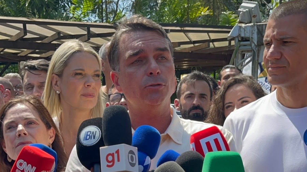 Direita muda estratégia e deve apoiar PEC do fim da escala 6×1 no Senado