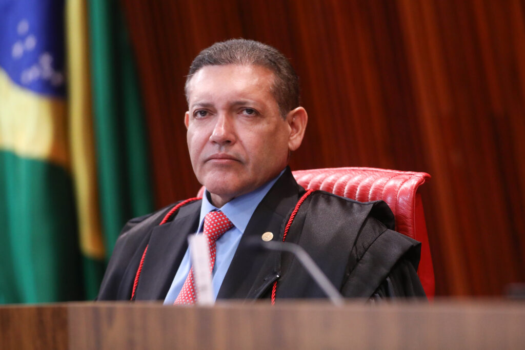 Nunes Marques reúne campanhas de Lula e Flávio para discutir condutas no 2° turno